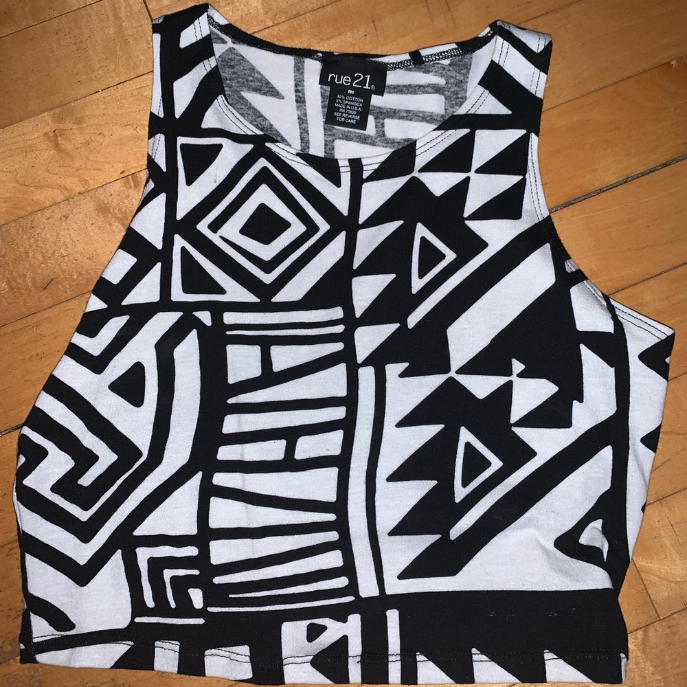 [M]👚RUE 21 crop top